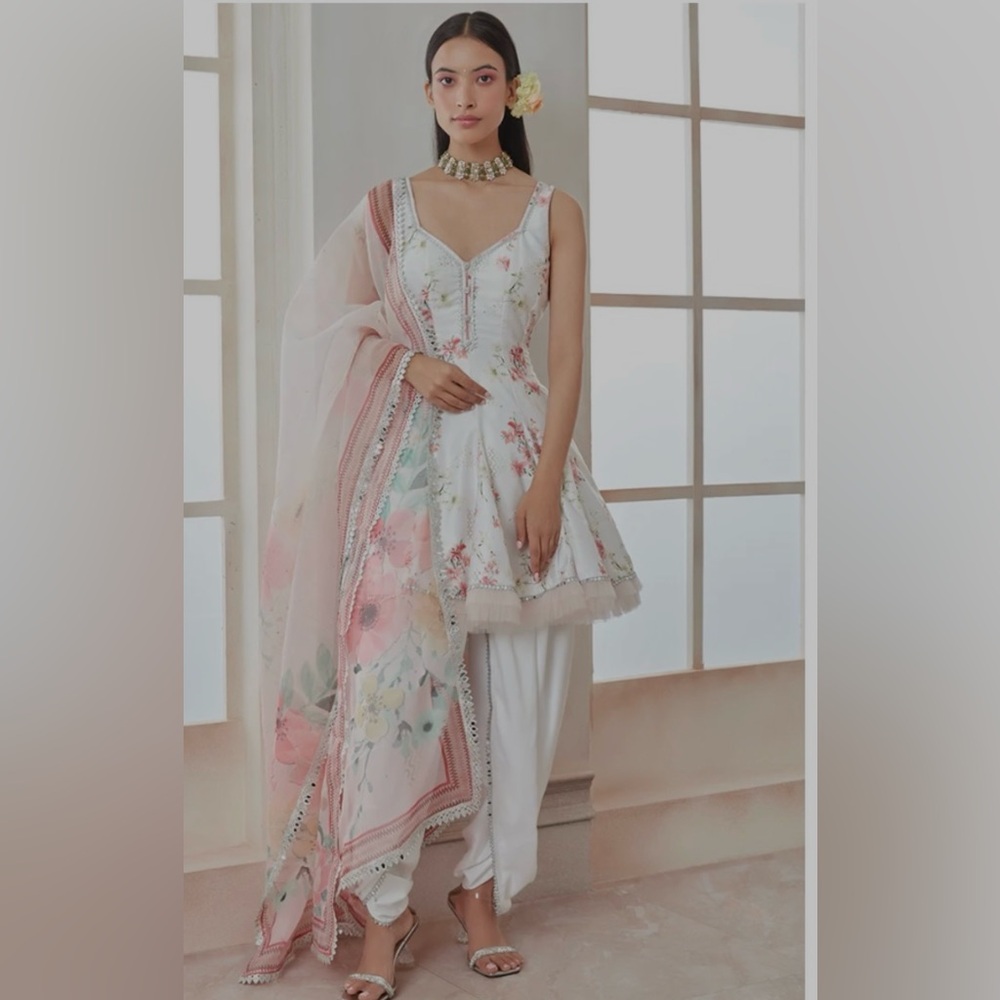 Lashkaraa Peplum Punjabi Suit - 36/Medium